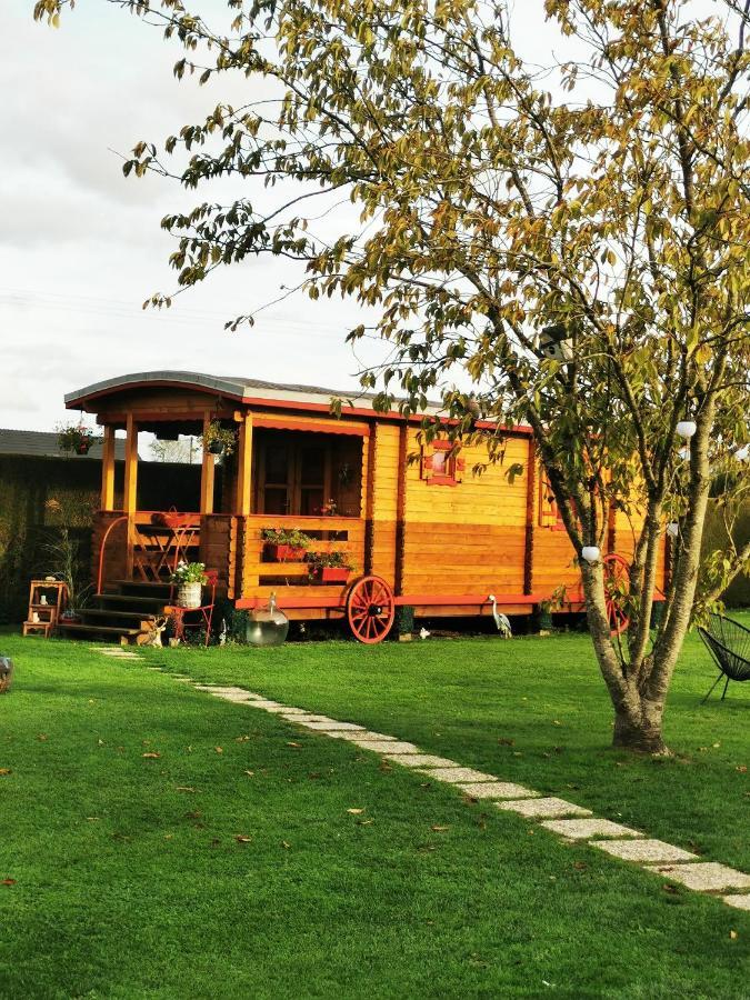 Bed and Breakfast Roulotte La Passe Pierre Pendé Zewnętrze zdjęcie