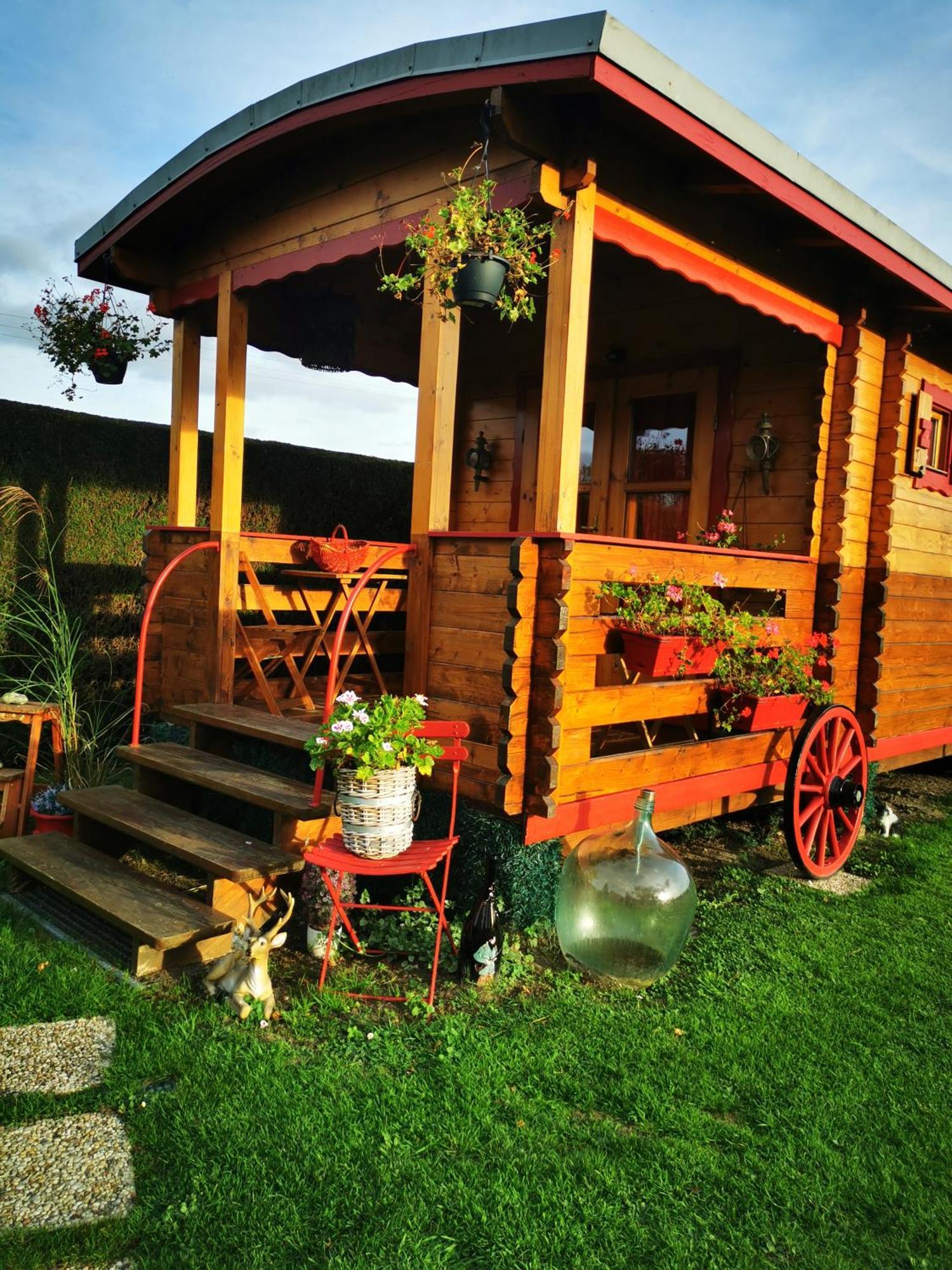 Bed and Breakfast Roulotte La Passe Pierre Pendé Zewnętrze zdjęcie